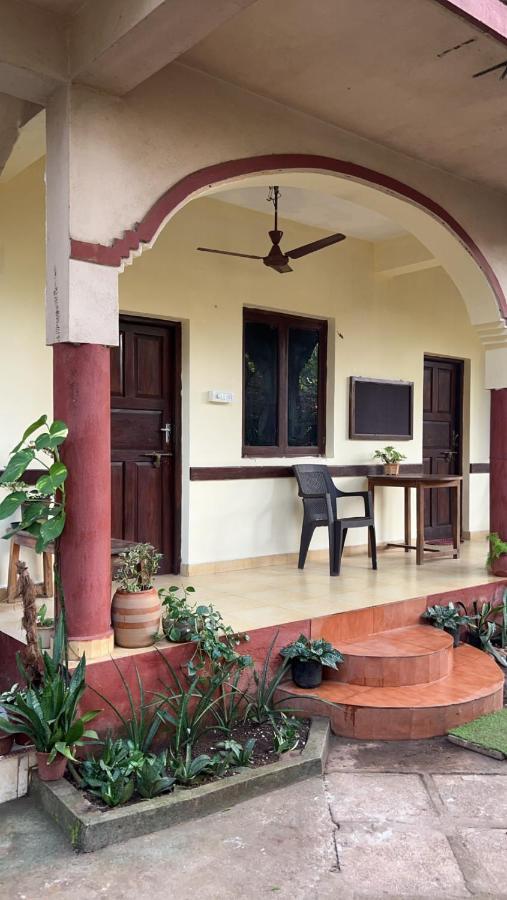 Anjunapalms Guesthouse Buitenkant foto